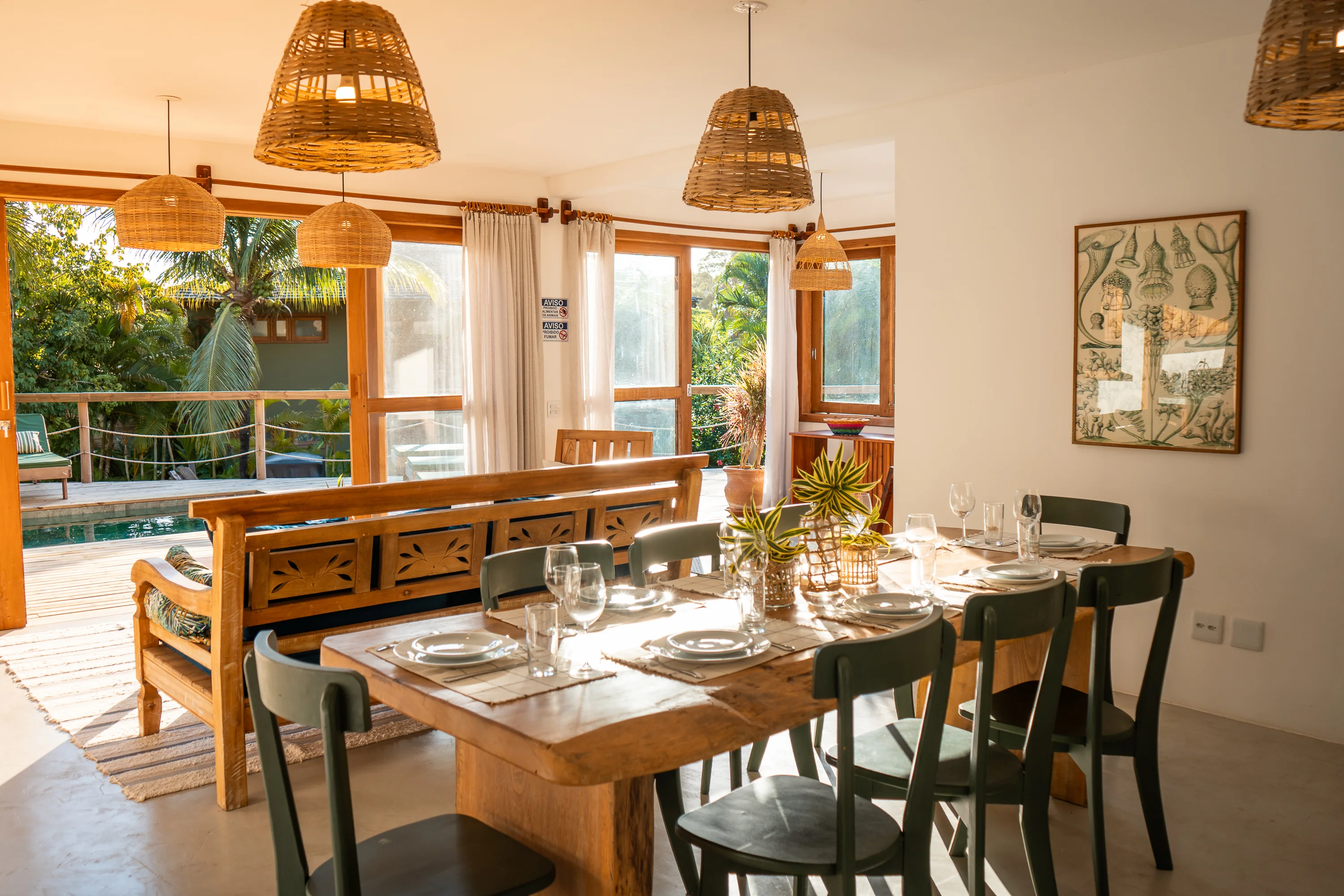 Casa 45 - Esszimmer mit Blick auf Terrasse und Pool